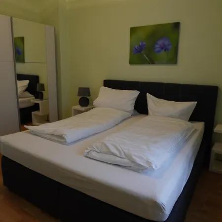 Otto Der Reiche Apartment